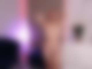 CandyRushhh's Live Sex Cam Show