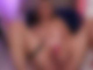 CandyRushhh's Live Sex Cam Show