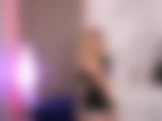CandyRushhh's Live Sex Cam Show