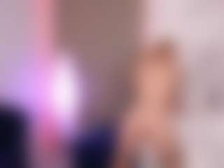 CandyRushhh's Live Sex Cam Show