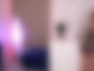 CandyRushhh's Live Sex Cam Show