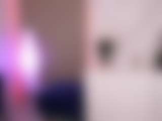 CandyRushhh's Live Sex Cam Show