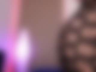 CandyRushhh's Live Sex Cam Show
