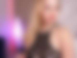 CandyRushhh's Live Sex Cam Show