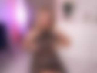 CandyRushhh's Live Sex Cam Show
