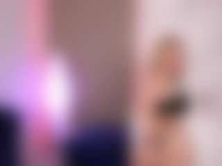 CandyRushhh's Live Sex Cam Show