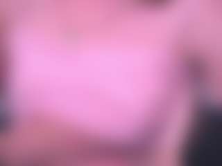 Live cam show with Molly - Fetish on Camsoda
