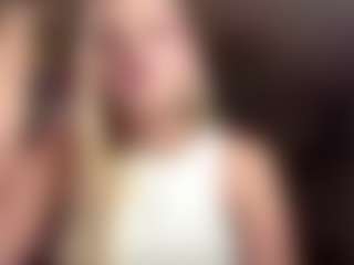 ChristianeHogarty's Live Sex Cam Show