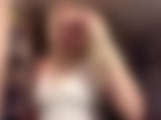 ChristianeHogarty's Live Sex Cam Show