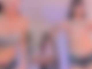 Eastern-latinas's Live Sex Cam Show
