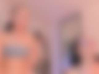 Eastern-latinas's Live Sex Cam Show