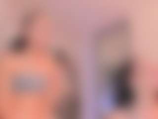Eastern-latinas's Live Sex Cam Show