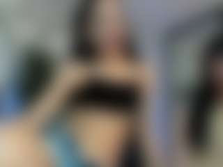 Eastern-latinas's Live Sex Cam Show