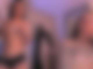 Live cam show with Eastern-latinas - Blowjob on liverealitysex.com