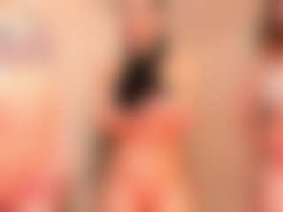 Live cam show with Eastern-latinas - Flashing on crypto-cams