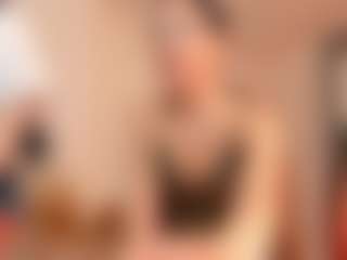 Eastern-latinas's Live Sex Cam Show