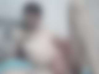 Live cam show with edijavi1980 - Tease on StripNow