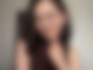 EmiliaGiottonini's Live Sex Cam Show