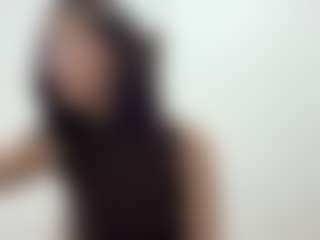 EmiliaGiottonini's Live Sex Cam Show