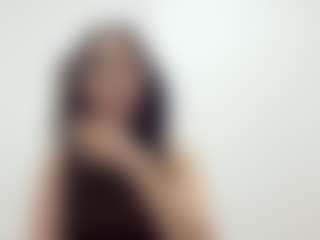 EmiliaGiottonini's Live Sex Cam Show