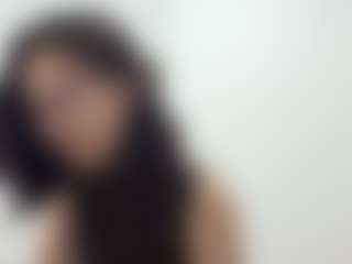 Live cam show with EmiliaGiottonini - Public on Camsoda
