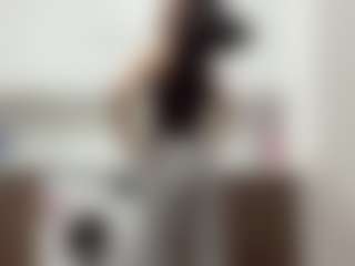 EmiliaGiottonini's Live Sex Cam Show