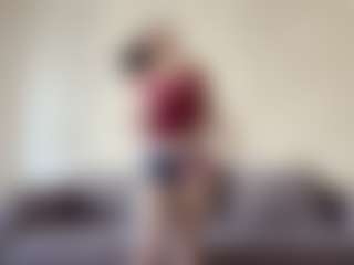 EmiliaGiottonini's Live Sex Cam Show