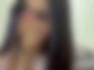 EmiliaGiottonini's Live Sex Cam Show