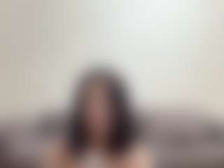 EmiliaGiottonini's Live Sex Cam Show
