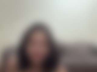 EmiliaGiottonini's Live Sex Cam Show