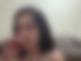 EmiliaGiottonini's Live Sex Cam Show