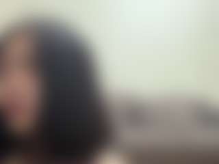 EmiliaGiottonini's Live Sex Cam Show