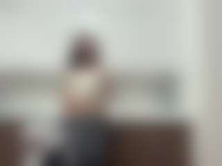 EmiliaGiottonini's Live Sex Cam Show