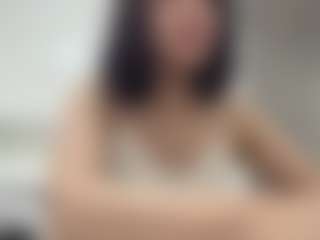 EmiliaGiottonini's Live Sex Cam Show