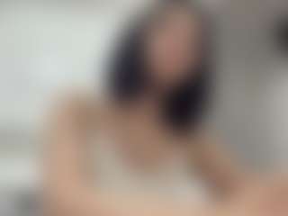 EmiliaGiottonini's Live Sex Cam Show