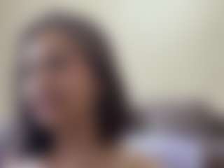 Live cam show with EmiliaGiottonini - Latina Petite on slutload