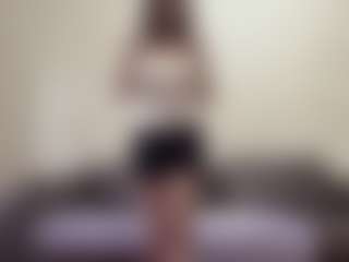EmiliaGiottonini's Live Sex Cam Show