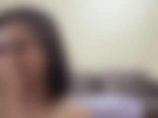 EmiliaGiottonini's Live Sex Cam Show