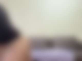 EmiliaGiottonini's Live Sex Cam Show