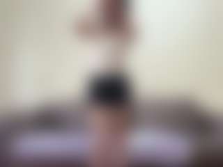 EmiliaGiottonini's Live Sex Cam Show