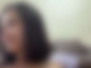 EmiliaGiottonini's Live Sex Cam Show