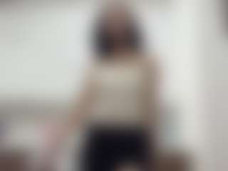 Live cam show with EmiliaGiottonini - Young Adult on Camsoda