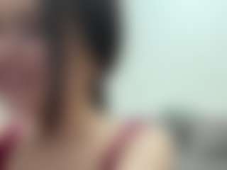 EmiliaGiottonini's Live Sex Cam Show