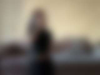 EmiliaGiottonini's Live Sex Cam Show