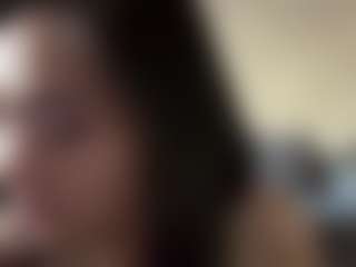 EmiliaGiottonini's Live Sex Cam Show