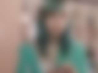 LoreTrusler's Live Sex Cam Show