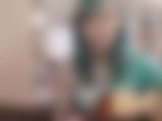 LoreTrusler's Live Sex Cam Show