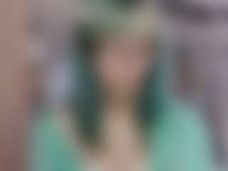 LoreTrusler's Live Sex Cam Show