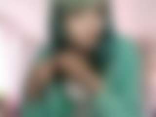 LoreTrusler's Live Sex Cam Show