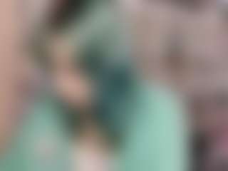 LoreTrusler's Live Sex Cam Show